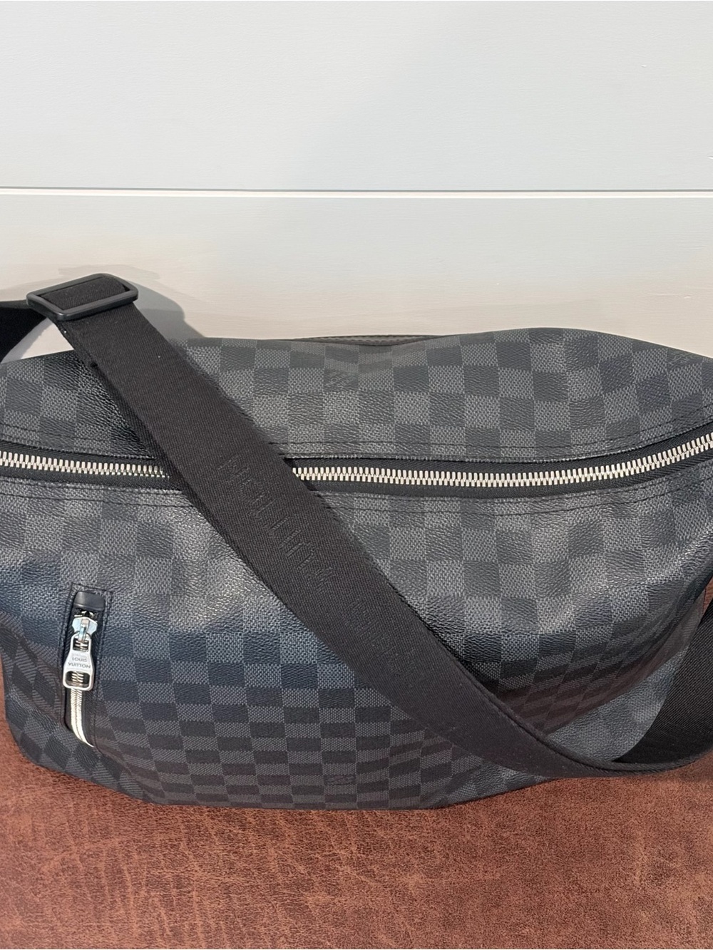Louis Vuitton Mick GM Messenger Luxe Bag Damier Graphite Canvas Travel Crossbody - Picture 15 of 16
